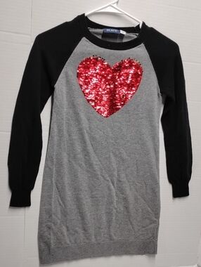 The Children's Place Gray & Black Sweater Dress with Red Sequin Heart L 10/12